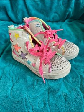 Skechers Girls' Multicolor Star High-Top Sneakers with Pink Laces